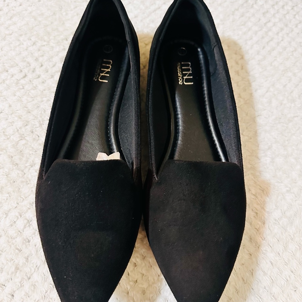 Mi Black Pointed Suede Flats